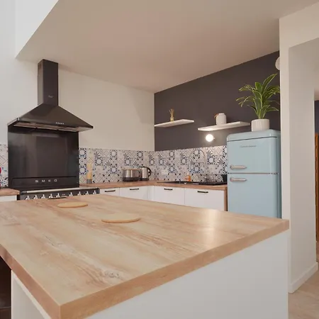 Maison Contemporain Climatisee, 3 De Plain-pied * ペルピニャン